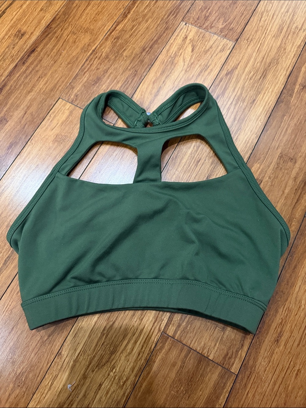The Barbell Cartel Women’s High-Neck Cutout Sports Bra - Olive Green M